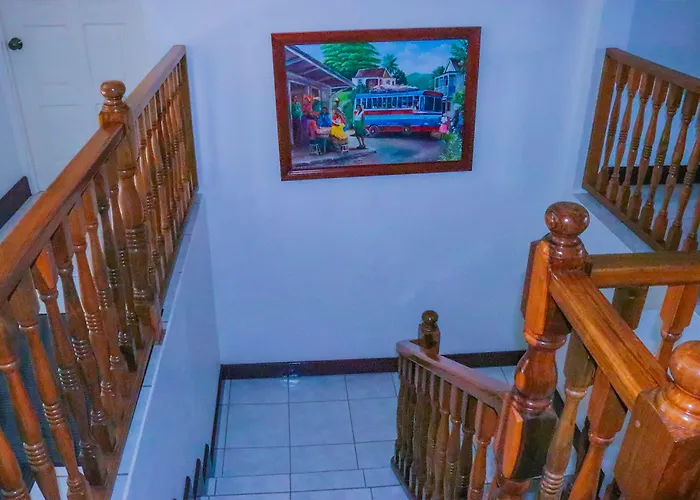Hotel Pink Rock