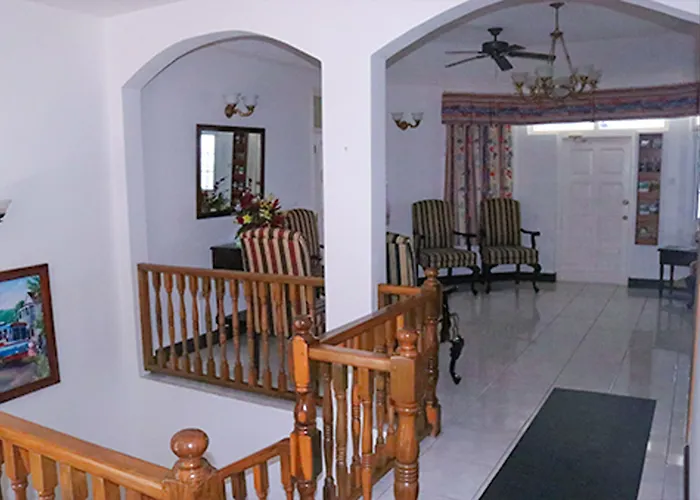 Hotel Pink Rock Ocho Ríos