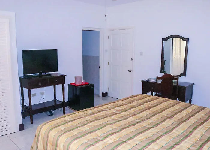 Pink Rock Hotel