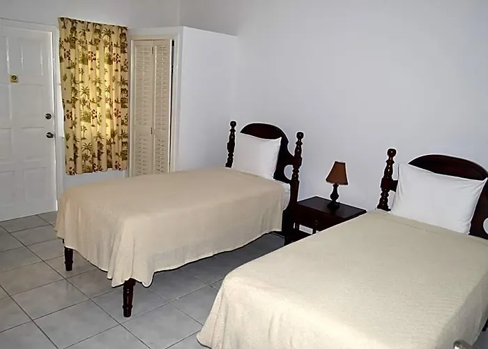 Hotel Pink Rock Ocho Ríos