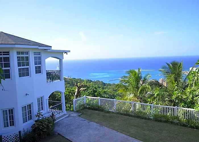 Hotel Pink Rock Ocho Ríos